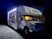 2017 Thor Freedom Elite Class C available for rent in Zephryhills, Florida