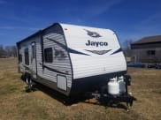 2019 Jayco Jay Flight Travel Trailer available for rent in Kinston, North Carolina