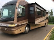 2005 Fleetwood Revolution Le Class A available for rent in Mason, Michigan