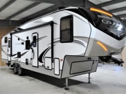 2020 Keystone Cougar Half-Ton Fifth Wheel available for rent in Greenville, North Carolina