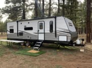 2021 Dutchmen Coleman Lantern LT Travel Trailer available for rent in GLENDALE, Arizona