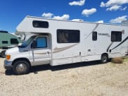 2005 Ford Majestic Class C available for rent in Loa, Utah