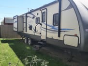 2013 Crossroads RV Sunset Trail Travel Trailer available for rent in Toledo, Ohio