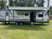 2021 Jayco Jay Flight Swift Travel Trailer available for rent in Bentonville, Arkansas