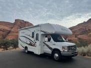 2017 Other Freedom Elite Class C available for rent in Grants Pass, Oregon