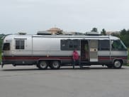 1989 Airstream Classic Class A available for rent in Phoenixville, Pennsylvania