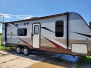 2015 Starcraft Ar-One Travel Trailer available for rent in Ponder, Texas