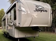 2018 Jayco Eagle Fifth Wheel available for rent in Cullman, Alabama