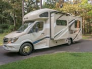 2017 Thor Motor Coach Siesta Class C available for rent in Pineville, Louisiana