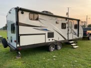 2019 Cruiser Rv Corp Shadow Cruiser Travel Trailer available for rent in Ellwood City, Pennsylvania