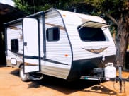 2019 Jayco Jay Flight Travel Trailer available for rent in DALLAS, Texas