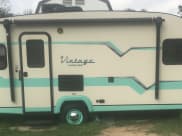 2017 Gulf Stream 19ERD Vintage Cruiser Travel Trailer available for rent in Bastrop, Texas