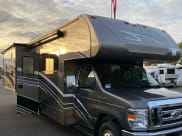 2021 Winnebago Minnie Winnie Class C available for rent in Snohomish, Washington