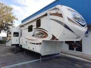 2014 Keystone RV Montana Big Sky Fifth Wheel available for rent in rockledge, Florida
