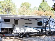 2022 Keystone Premier Travel Trailer available for rent in Lexington, South Carolina