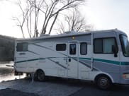 2007 Fleetwood Other Class A available for rent in Gladstone, Oregon