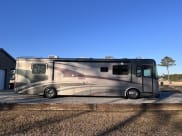 2002 Dutch Star Dutch Star Motorhome Class A available for rent in Saucier, Mississippi