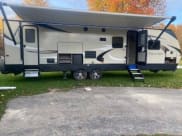 2019 Keystone Cougar Half-Ton Travel Trailer available for rent in Mount Pleasant, Wisconsin