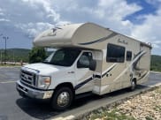 2017 Thor Four Winds Class C available for rent in Bardstown, Kentucky