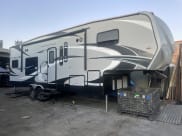 2016 Eclipse Stellar Wide Lite Toy Hauler Fifth Wheel available for rent in gardena, California