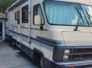 1987 Fleetwood Southwind Class A available for rent in Floral City, Florida