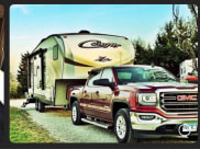 2017 Keystone RV Cougar X-Lite Fifth Wheel available for rent in Duluth, Minnesota