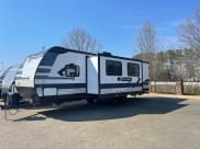 2022 Zinger Crossroads ZR280BH22 Travel Trailer available for rent in Dallas, Georgia