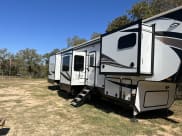 2021 Heartland Bighorn Fifth Wheel available for rent in Bastrop, Texas