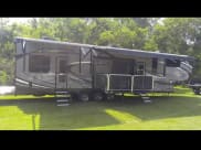 2016 Jayco Seismic Wave Toy Hauler Fifth Wheel available for rent in houston, Texas