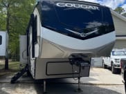 2021 Keystone Cougar Fifth Wheel available for rent in Conway, South Carolina