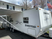 2004 Starcraft Homestead Travel Trailer available for rent in Tewksbury, Massachusetts