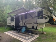 2019 Keystone RV Cougar Fifth Wheel available for rent in Florissant, Missouri