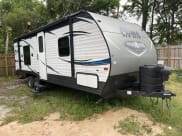 2019 Palomino Real Lite Travel Trailer available for rent in Pensacola, Florida