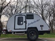 2022 Braxton Creek Bushwhacker Travel Trailer available for rent in Massillon, Ohio