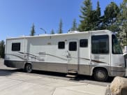 2002 Georgie Boy Landau Class A available for rent in Reno, Nevada