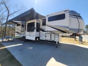 2022 Alliance RV Paradigm Fifth Wheel available for rent in Braselton, Georgia