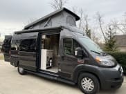 2022 Thor Motor Coach Sequence Class B available for rent in Defiance, Missouri