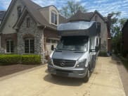 2019 Winnebago View Class C available for rent in Elmhurst, Illinois