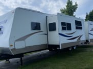 2008 Keystone RV Sprinter Travel Trailer available for rent in Bellport, New York