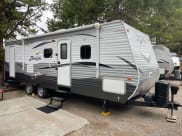 2017 Crossroads Zinger Travel Trailer available for rent in Blackfoot, Idaho