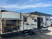 2022 Venture Rv Sporttrek Travel Trailer available for rent in Boerne, Texas