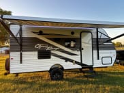 2022 Open Range Open Range Travel Trailer available for rent in Rockford, Illinois