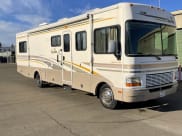 2002 Bounder Bounder Motorhome Class A available for rent in Sacramento, California