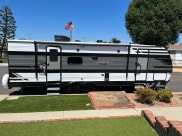 2022 Grand Design 265BH Travel Trailer available for rent in Whittier, California