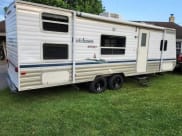 2004 Dutchmen Sport Travel Trailer available for rent in Elkton, Maryland