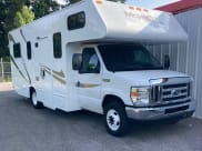 2018 Thor Majestic Class C available for rent in Bowling Green, Kentucky