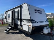 2022 Coleman Lantern Travel Trailer available for rent in Roy, Utah