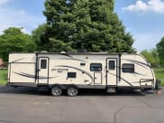 2017 Gulf Stream Gulf Breeze Champagne Travel Trailer available for rent in Kalamazoo, Michigan