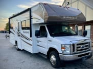 2017 Winnebago Minnie Winnie Class C available for rent in Springdale, Arkansas