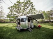 2021 Airstream Flying Cloud Travel Trailer available for rent in GOLDEN VALLEY, Minnesota